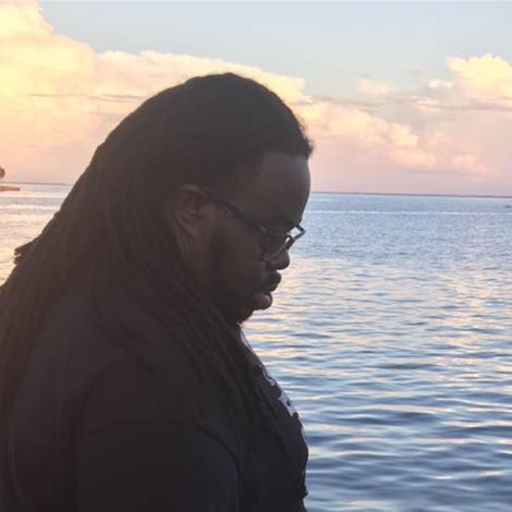 Meet your Posher, James